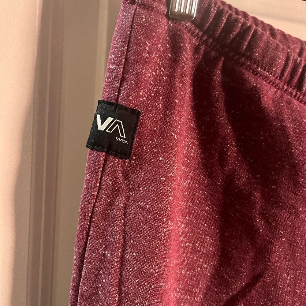 RVCA 3/4 leg sweats